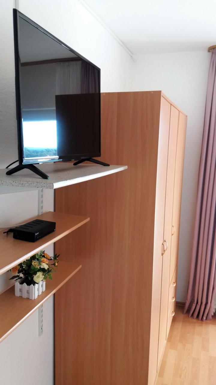 Guest House Lucija Banjol Zewnętrze zdjęcie